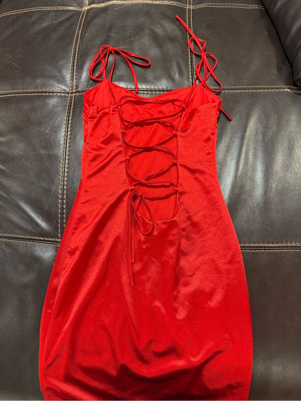 Tiger Mist Red Satin Lace-Up Backless Dress - Picture 3 of 5